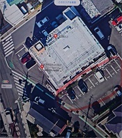 店舗南側駐車場